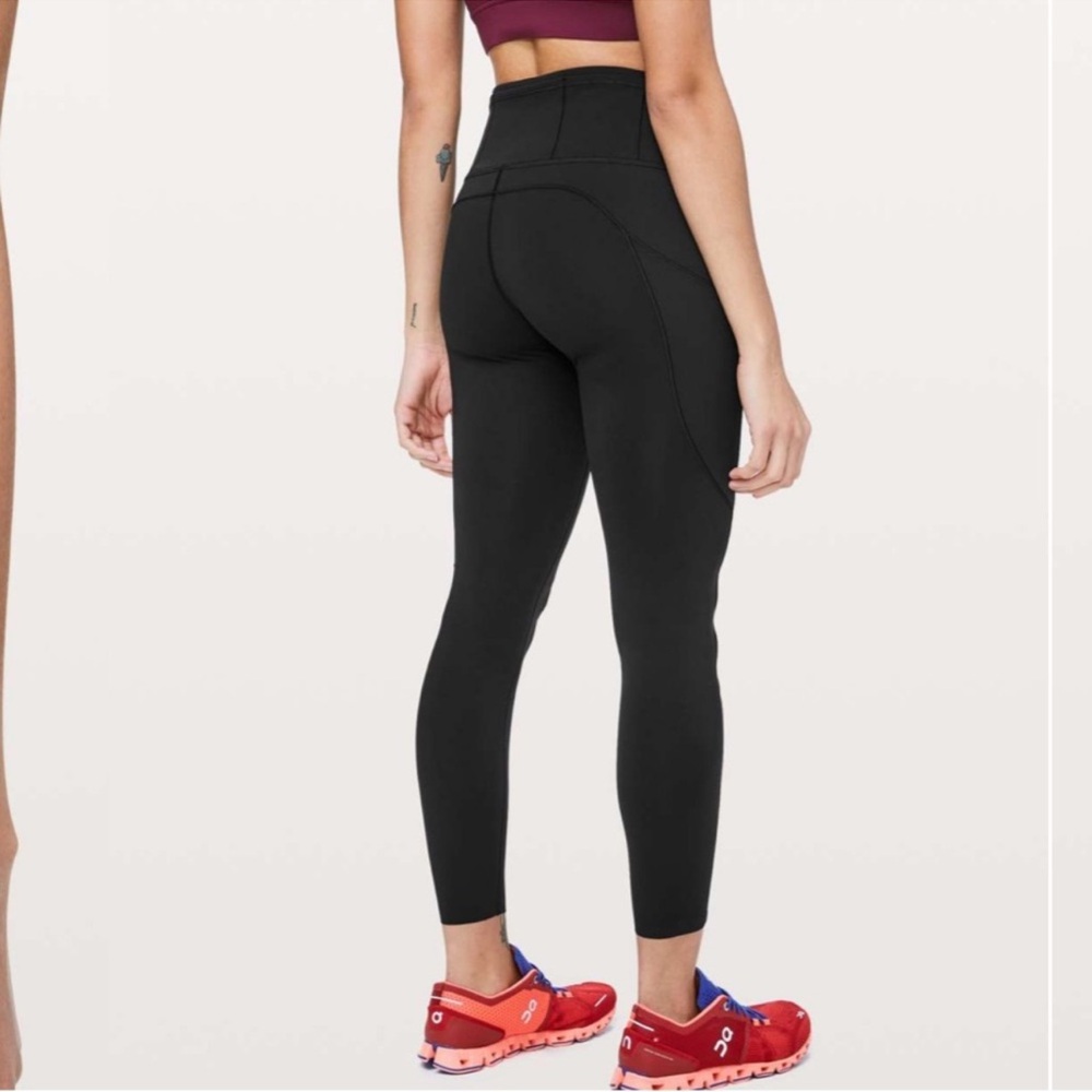 Lululemon Fast and Free 25” Tight Black Size 12